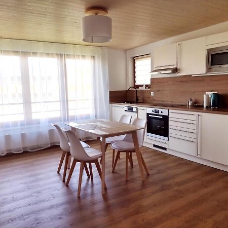 Apartman Kollarovi Ceske Budejovice Exteriör bild